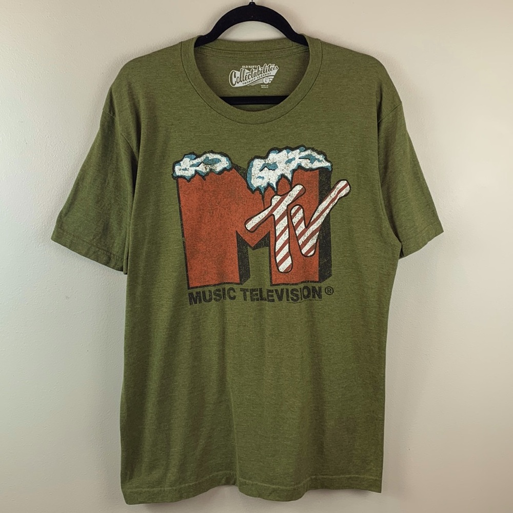 Old Navy Collectabilitees Totally Classics Vintage Style MTV Tee NWOT
